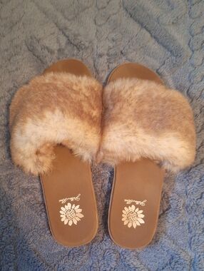 Faux Fur Slide Sandals in Light Brown - Women's Comfort Slides